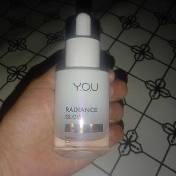 Product Review of Y.O.U Radiance Glow Illuminating Serum | Sakura Extract | Niacinamide | Brighten Skin 20ml from J** =** 2