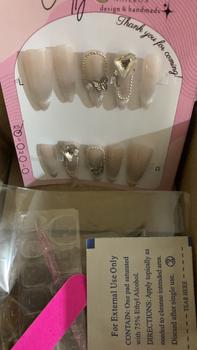 Product Review of Mã D006 - Nailbox Thiết Kế Thủ Công French Mắt Mèo (kèm bộ dụng cụ). from ** 0