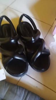 Product Review of LAPEPA YUK - Sepatu Sandal Wanita Wedges VIVIAN Model Silang dua Tali Strap Belakang Hak Tinggi Sole 3 cm Spatu Sendal Gunung Cewek  Size 36 37 38 39 40 41 Warna Hitam Black Kekinian Premium Terbaru Shoes Ori Original Mall Official Store Promo from i**a 0