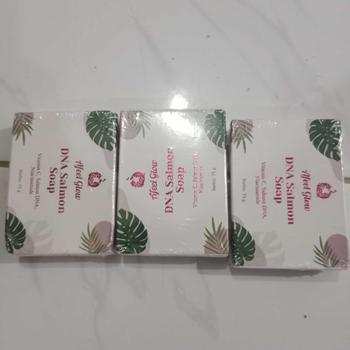 Product Review of [2 PCS ]SABUN GLOWING DNA SALMON AFEELGLOW Soap from m**🥰 2