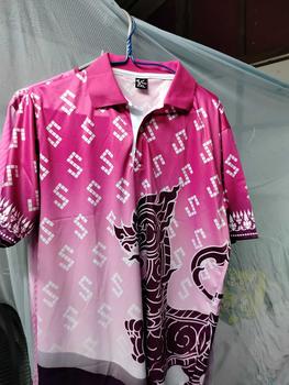 Product Review of เสื้อคอปกเนื้อผ้าดีลายตะขอสิงห์ from c**H 0