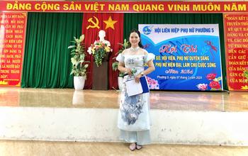 Product Review of Aó Dài; Áo dài cách tân Thanh Nga tay bồng tiểu thư đính kết Women Dress from 🧑**️ C** T**o ** T** 🧑**️ 0