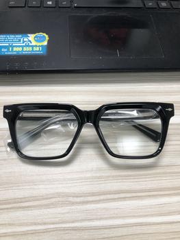 Product Review of K143 - Mắt kính thời trang Nam Nữ - Tặng hộp - Freeship - Đổi hàng trong 7 ngày from H**0 0