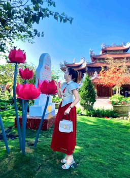 Product Review of THỎ NƯỚC ACRYLIC PHÁT SÁNG NHẸ TRONG KHÔNG GIAN TỐI DIY from h**p 1