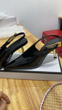 Product Review of Giày cao gót trơn khóa vàng Dingxiangfan - G130 - LinD Nữ DéP Shoes Shoes guoc  xinhsang from M**y 2