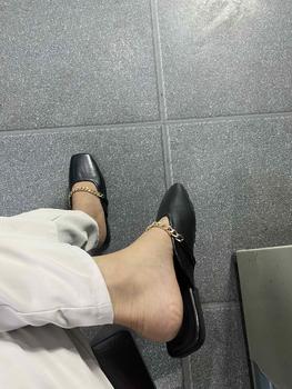 Product Review of (Form ngắn tăng size) Giày nữ sục bệt mũi vuông gót vuông trang trí xích vàng  thời trang Nguyễn Gia N139 Shoes DéP from M** B**2 0