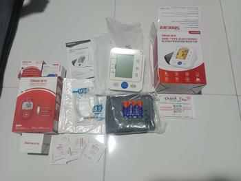 Product Review of เซ็ตคู่ วัดความดัน ติดตามน้ำตาล รับประกัน 5 ปี from T**p 0