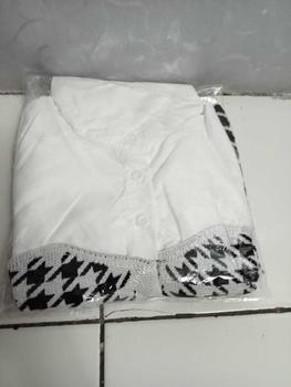 Product Review of Suzan Blouse Kemeja Mix Cotton Knit - Rajut Korea Style Atasan Wanita TM 70135 from k**7 1
