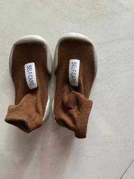 Product Review of Babyonline(X127)2S6 รองเท้าหุ้มข้อสำหรับเด็กหัดวัยเดิน ข้อสั้น ใส่สบาย พื้นยางกันลื่น from j**6 0
