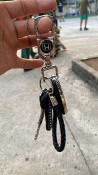 Product Review of Móc Treo Chìa Khoá Kim Loại Gắn Bảng Số Điện Thoại. móc  khóa Móc Chìa Khoá from S**h Đ**u 2**7 1