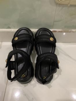 Product Review of GD87- Dép sandal cúc vàng cao 4cm đế bánh mì tôn dáng from N**N M**H T**O 1