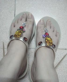 Product Review of (form to lùi size) Sandal Đính Đá Vuông Chiếc Lá Dép Shoes Giày Nữ from ** 𝓜** 𝓜** ** 0