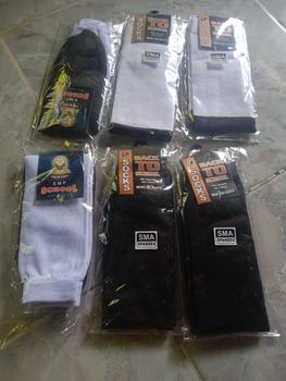 Product Review of TERMURAH KAOS KAKI SEKOLAH SD SMP SMA HITAM POLOS SUDAH PACKING KEMASAN TOSERBA hitam Panjang from A** V**A 1