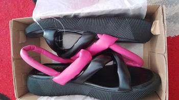Product Review of LAPEPA YUK - Sepatu Sandal Wanita Wedges VIVIAN Model Silang dua Tali Strap Belakang Hak Tinggi Sole 3 cm Spatu Sendal Gunung Cewek  Size 36 37 38 39 40 41 Warna Hitam Black Kekinian Premium Terbaru Shoes Ori Original Mall Official Store Promo from P**t 0