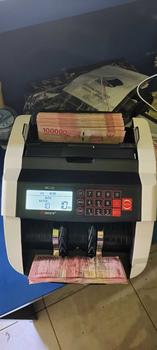 Product Review of Mesin Penghitung Uang Iware MC02 UV Magnetic MG MC-02 Money Bill Counter MC 02 Free External Display Kantor from s**a 0