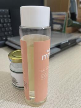 Product Review of Dầu Massage Chăm Sóc Da Hỗ Trợ Cải Thiện Rạn Da, Mờ Sẹo Và Đều Màu Da KUTIESKIN MAMA 125ML from L**y 0