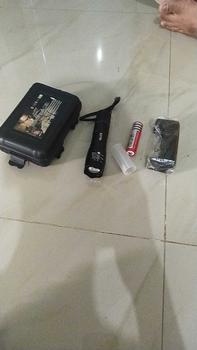 Product Review of Senter Super Terang Waterproof LED Rechargeable Baterai Tactical Anti Air Lampu SWAT Zoom Murah Free Charger from I**6 3