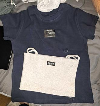 Product Review of Áo Hoodie Zip Alphabet CINDER, Áo Khoác Local Brand Menswear Dài Tay from l**h 2