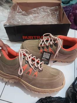 Product Review of sepatu safety pria ujung besi double suede cream tan brown boots karet sepatu Kerja Shoes Hitam Black from f**9 0