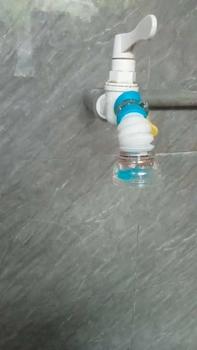 Product Review of Combo 6 Vòi Nước Rửa Bát Xoay 360 DLS Đầu Vòi Nước Chống Bắn Nước Có Thể Kéo Dài Đầu Lọc Nước Tại Vòi Tiện Lợi An Toàn Vệ Sinh from D** C** 0