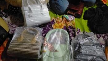 Product Review of Tas Selempang Slingbag dan Handbag Wanita Terbaru Kekinian Kulit PU Kanvas Hitam from ᥲ**_ 0
