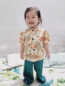 Product Review of Bộ áo bà ba và quần vải lụa tay ngắn cho bé gái 6-24kg from n**7 0