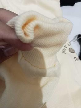 Product Review of JUST LIKE THAT SWEATER CROOPE - SWEATER CROP WANITA KERAH KANCING baju bandung Fit Fleece from z** 2