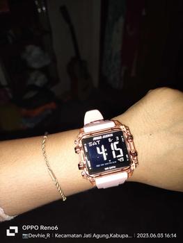 Product Review of jam  tangan original Pria wanita terbaru 2023  rubber segi Digital transparan from D**t 3