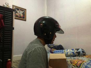 Product Review of Helm Bogo Polos Pria Wanita  Hijab Friendly Terbaru Retro Pet SNI Kaca Motorcycle from i**. 0