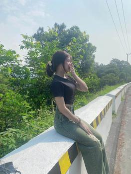 Product Review of Quần jean rách ống suông phong cách - Quanjeanrach9301_P11K10 Nữ Women from M** b** n**c 3
