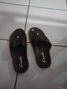 Product Review of SANDAL PRIA COWOK CASUAL BELI 1 GRATIS 1  PROMO Sendal Slop Kulit Pria Japit Slop Selop Jepit from d**7 1