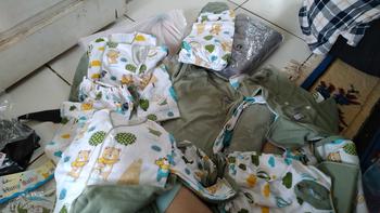 Product Review of 39Pcs Paket Brojol Perlengkapan Lahiran Komplit Baju Celana Bedong Bayi Baru Lahir Usia 0-4 Bulan Baby Gift Set from l**i 0