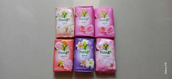 Product Review of [Date 2028] Xà Phòng Con Vẹt Thái Lan Xà Bông Tắm Parrot (55g x 6 Cục Soap Đủ Màu) from S**o ** J**o 2