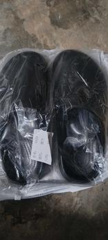 Product Review of รองเท้าแตะ 24 ปี รองเท้าแตะเป่าโถวผู้ชาย รองเท้าเชฟกันน้ำและกันลื่น อุดตันระบายอากาศ รองเท้าแตะ from m**e 0