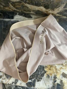Product Review of Combo 10 Quần lót nữ su đúc thái lan, không viền mát mịn, sisster hood A984 Freesize Voi Women quan chips i eure from h**4 0