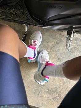Product Review of EPSHOME New Fashion Rubber Korean Basketball Shoes For Men Sports Sneakers non-slip sports men's shoes from S** Y**M 3