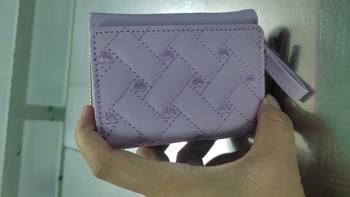 Product Review of Ví Nữ, Thời Trang, Thêu Trái Tim, ví đựng tiền Xu, Gấp Ba Lần, Có Ngăn Đựng Thẻ from ﾟ**ỹ ꧂**° ** 3