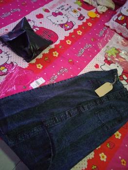 Product Review of rok jeans riped terbaru wanita/rok jeans sobek wanita/rok jeans terbaru/shabhira16 from A**a 0