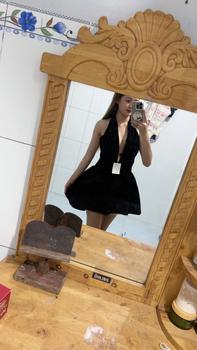 Product Review of Váy thiết kế nữ - Váy cổ yếm xoè hở lưng sexy 3 màu (HD526) from b**e 0
