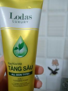 Product Review of Combo Sữa rửa mặt Tầng Sâu Skincare Dưỡng Da Mặt DANTHY GROUP ( 2 Hộp Tặng 1 Hộp Detox Táo Xanh ) from B**🌽 0