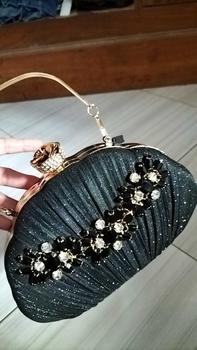 Product Review of Tas Pesta PRESLEY Embellished Crystal Box Clutch Wanita from M**s 1