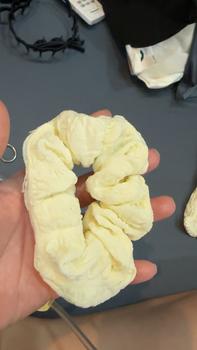 Product Review of Scrunchie Tóc, Phong Cách Pháp Cổ Điển Hình Tròn, Dành Cho Nữ Với Đầu Bi Tóc Đuôi Ngựa, Phong Cách Đơn Giản Và Thanh Lịch, Dây Buộc Tóc, Dây Buộc Tóc, Dây Buộc Tóc, Phụ Kiện Tóc Voi Voan Women from Y**i 0