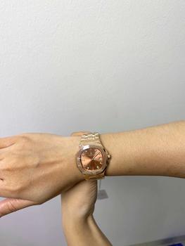 Product Review of Đồng Hồ Nữ CARNIVAL 8160L Size 34mm Form Nautilus - Kính Sapphire | Hàng Chính Hãng from W**🫡 2