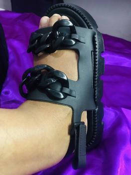 Product Review of Sandal Gunung Karet kekinian Motif Rantai Wanita Anti Slip Jelly Sendal from E**✨ 0