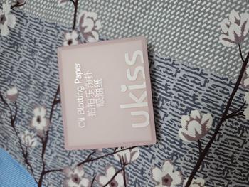 Product Review of UKISS Giấy Thấm Dầu Có Gương Kiểu Dáng Mèo Đáng Yêu Dụng Cụ Kiểm Soát Dầu Cầm Tay 100 Chiếc Thích Hợp Cho Phụ Nữ Trang Điểm Mỹ Phẩm Cosmetic from C** P** S** Đ** ** 0