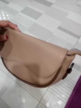 Product Review of Akaci store | ZURAA Tas selempang wanita Terbaru 09-8233 Bahan Sintetis  kuliah kerja kantor ibu Polos Kulit PU kuliah kerja pesta from p**w 3