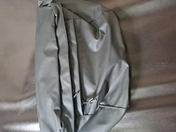 Product Review of กระเป๋าชาย กระเป๋าสะพายไหล่เเบบยูนิเซ็กซ์ กระเป๋าสะพายข้างเเฟชั่น กระเป๋าสะพายข้าง กระเป๋าสะพายข้างความจุดใหญ่ กระเป๋าลำลองน้ำหนักเบา กระเป๋าลำลองเเฟชั่นชาย หนังพียูนุ่ม กันน้ำ สำหรับเล่นกีฬา เดินทาง กิจกรรมกลางเเจ้ง from เ**🐖 1