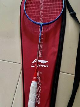 Product Review of Vợt cầu lông Liningg - 90000 - 90000i - 90000c - 90000d - 70000i Xanh - 70000i Hồng - Tec 9 khung chịu lực Full Carbon có rãnh thoáng khí, căng sẵn 10,5 Max 13kg tặng kèm quấn cán và bao đựng from T**h T**g 0