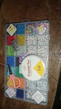 Product Review of Handmade Jewelry Bead Kit DIY Acrylic Letter Beads Set for Name Bracelet Jewelry Making and Crafts from C**ৎ 0