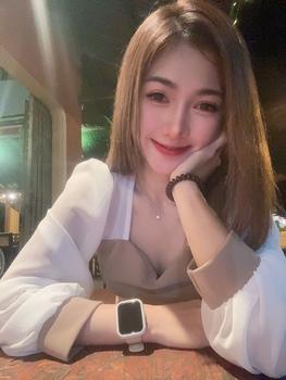 Product Review of ชุดเซตผ้าวูลเวฟ เสื้อแขนยาวผ้าซีฟองอกทรงหัวใจ+กางเกงกระโปรงแต่งกระดุมไม้ (F72,F73) A2083 from เ**) 2